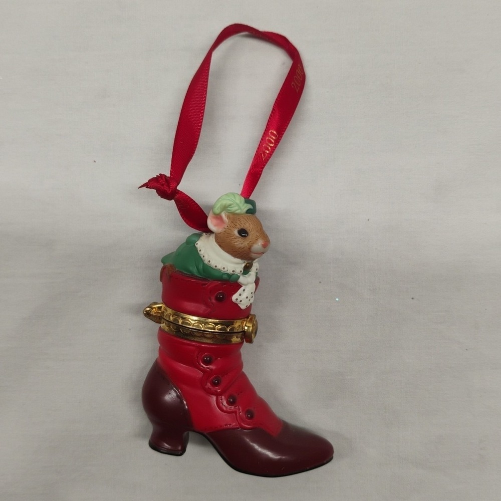 Hallmark 2000 FASHION AFOOT Ornament 1st Series Victorian Boot Mouse Trinket Box